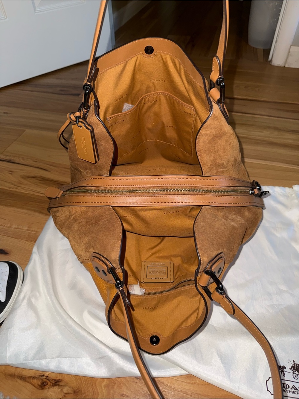 Coach Edie Shoulder Bag - Picture 6 of 7
